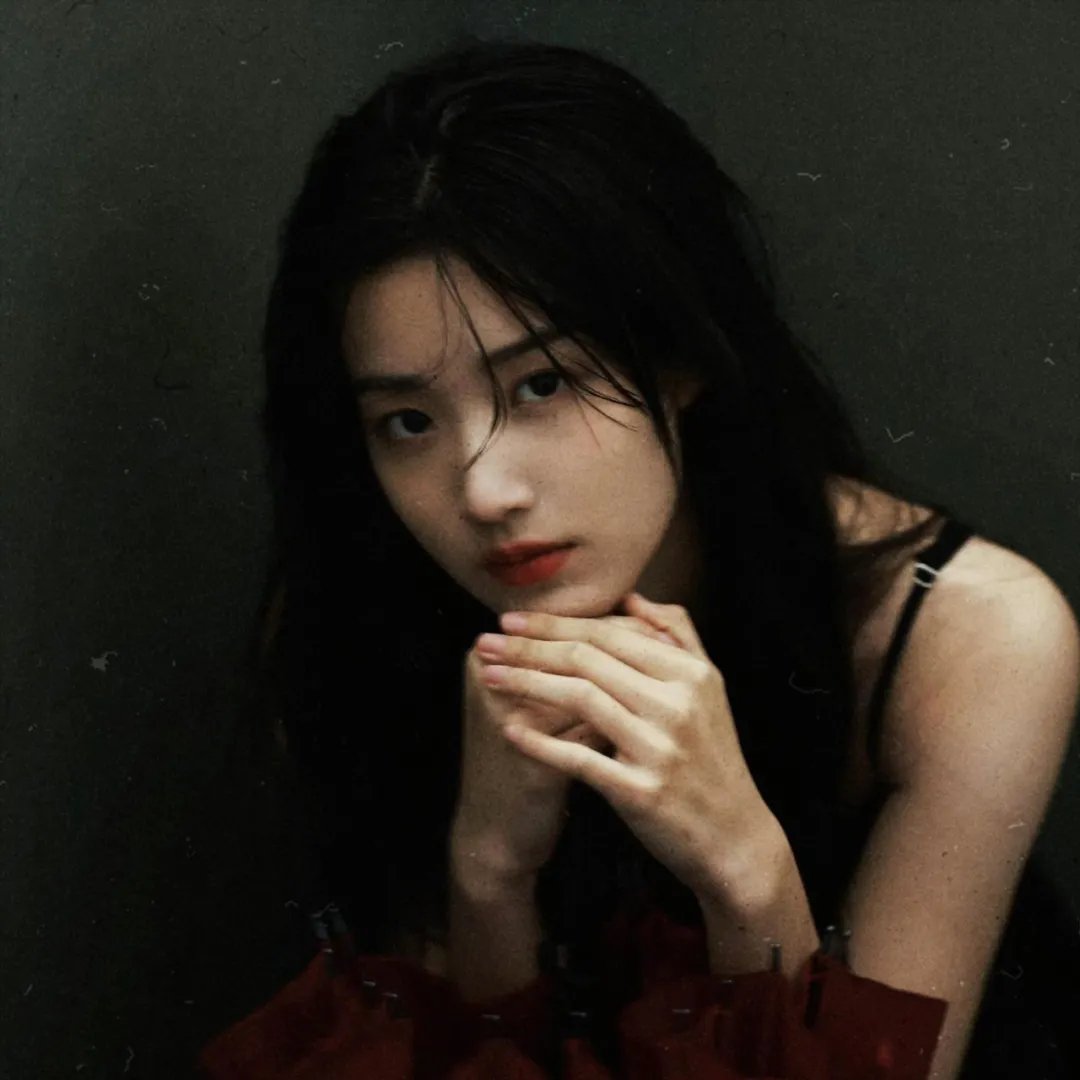 怪你过分美丽 海报